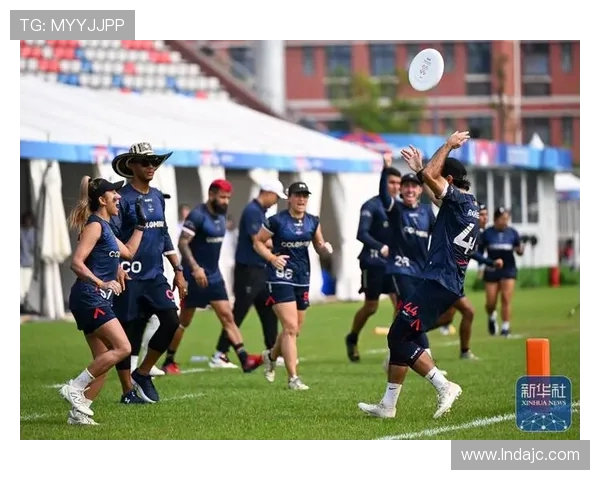 南京飞盘队与西安飞盘队赛后分析速度对比与战术探讨 南京飞盘队与西安飞盘队赛后分析速度对比与战术探讨