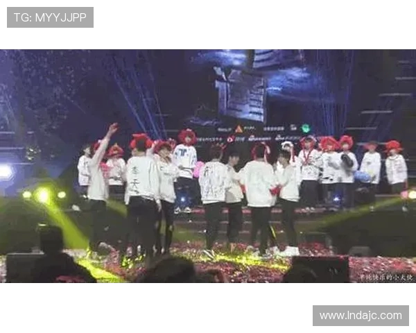 广州街舞队与深圳街舞队赛后复盘探讨灵活性表现与战术分析 广州街舞队与深圳街舞队赛后复盘探讨灵活性表现与战术分析