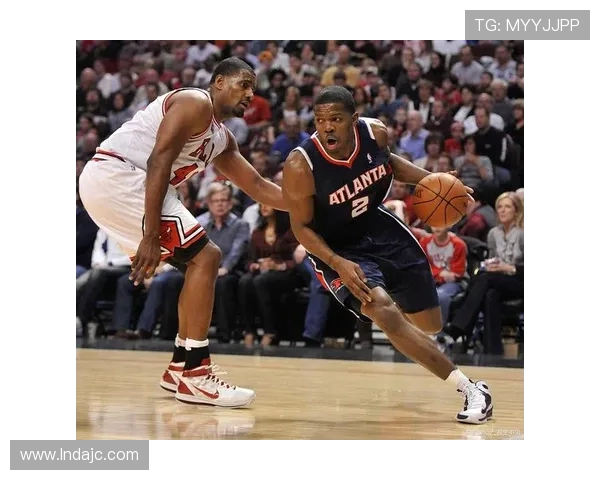 2015年NBA季后赛热火与老鹰的激烈对决回顾与分析 2015年NBA季后赛热火与老鹰的激烈对决回顾与分析