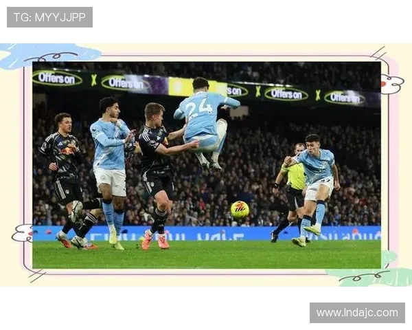 利兹联迎战曼城强敌对决期待精彩瞬间与激烈碰撞