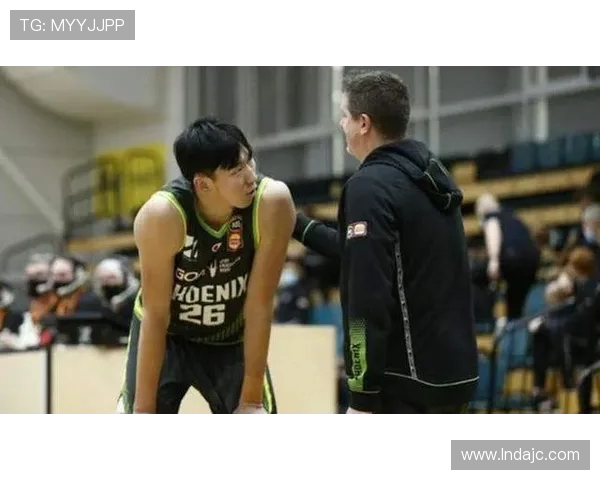 勇士与国王西雅图对决引发球迷热潮期待精彩赛事上演 勇士与国王西雅图对决引发球迷热潮期待精彩赛事上演