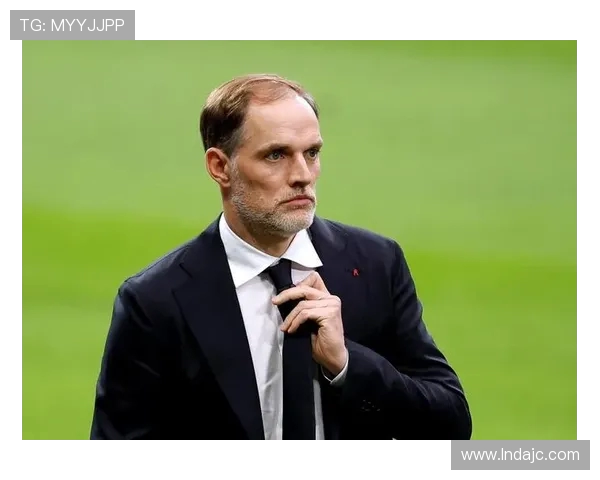 图赫尔接管曼联在即滕哈赫面临下课危机三冠教头或成新掌舵者