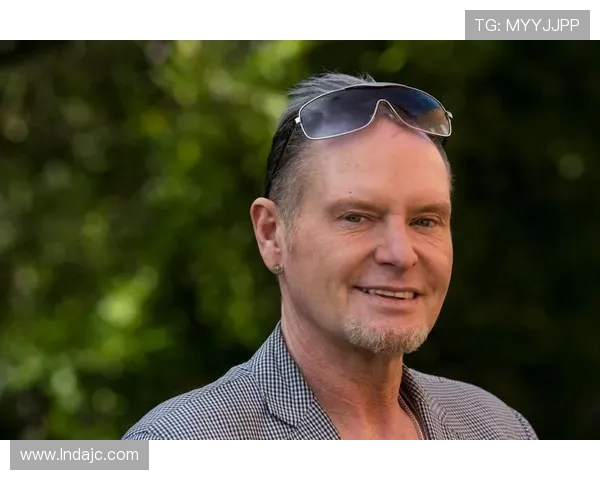 格列兹曼：从天才少年到足球巨星的辉煌蜕变之路