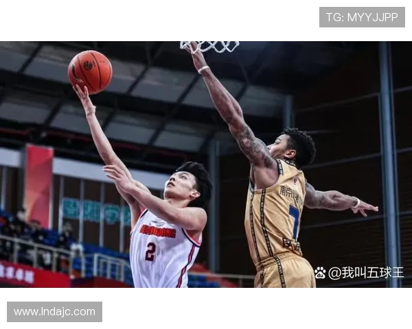 上海篮球队防反体系解析:战术运用与实战效果的深度剖析
