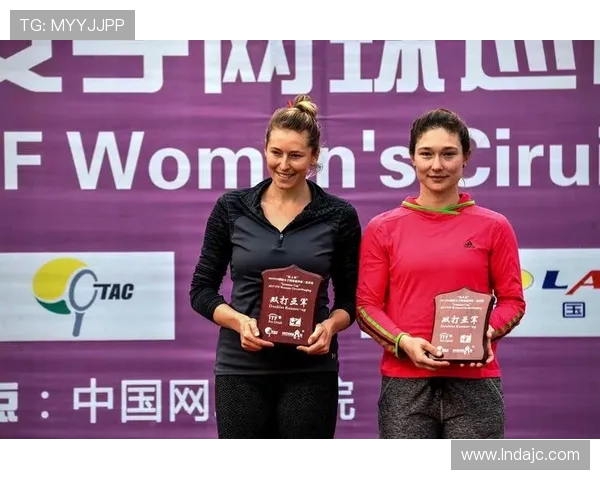 成都网球队与南京网球队赛后技术分析与战术对比探讨