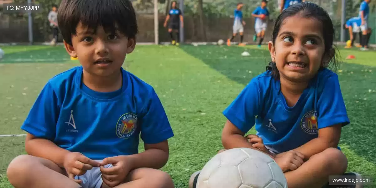 锁定屏幕，见证每一秒的心跳！📺 实时直播，与千万球迷同频共振！